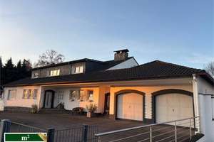 Luxeriöse Villa in traumhafter Lage von Solingen mit Schwimmhalle – Die vollständige Adresse der Immobilie erhältst du vom Anbieter., 42659 Burg/Höhscheid, Solingen – Vorschaubild 1
