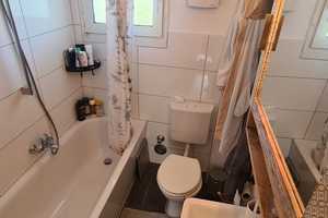 Möblierte 2-Zimmer-Wohnung mit Balkon und EBK in Düsseldorf – Gerresheimer Straße 150, 40233 Düsseldorf – Vorschaubild 8