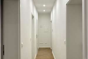 Möbliertes WG-Zimmer in top-saniertem 1A-Zustand in Mannheim-Neckarau – Schulstraße 100, 68199 Neckarau, Mannheim – Vorschaubild 2