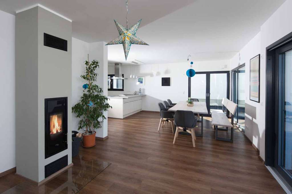 Immobilie in Sinzig - Traumhafte Stadtvilla mit viel Raum für die ganze Familie im Neubaugebiet "Im Zeiberberg" - Bild 3