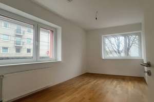Nix zu meckern! Helle 2½-R.-Wohnung mit Balkon in Rellinghausen – Die vollständige Adresse der Immobilie erhältst du vom Anbieter., 45136 Huttrop, Essen – Vorschaubild 12