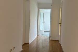 MÜLLER - Über den Dächern von Aachen: 3 Zimmer, Dachterrasse & Top-Lage Mozartstraße – Mozartstraße 22, 52064 Marschiertor, Aachen – Vorschaubild 2