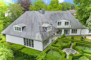 Villa in begehrter Lage von Hochkamp mit großem Garten – Die vollständige Adresse der Immobilie erhältst du vom Anbieter., 22609 Osdorf, Hamburg – Vorschaubild 8
