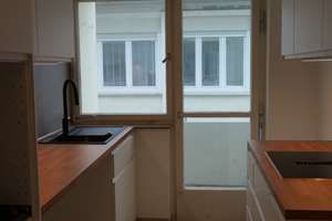 Modern sanierte 3-Zimmer-Wohnung mit Balkon, Aufzug & Klimaanlage – Stuttgart-West (Feuersee)