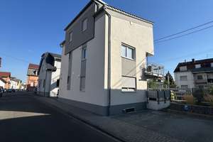 Sichere Kapitalanlage mit 4 Wohneinheiten – Neubau und kernsaniertes Wohnhaus Baujahr 2021 – 67071 Oggersheim, Ludwigshafen am Rhein – Vorschaubild 2
