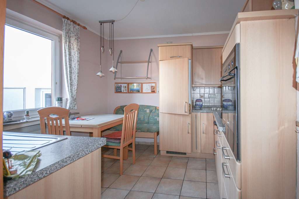 Immobilie in Lilienthal - Lilienthal - Großes Einfamilienhaus mit viel Potenzial - Bild 3