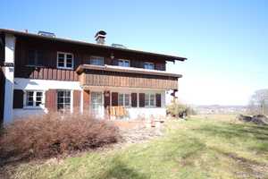 Zweifamilienhaus im Bauernhausstil mit Tenne, Garage, Garten, Weitblick, ruhige Lage - Altusried – Oberallgäu (Kreis) – Vorschaubild 9