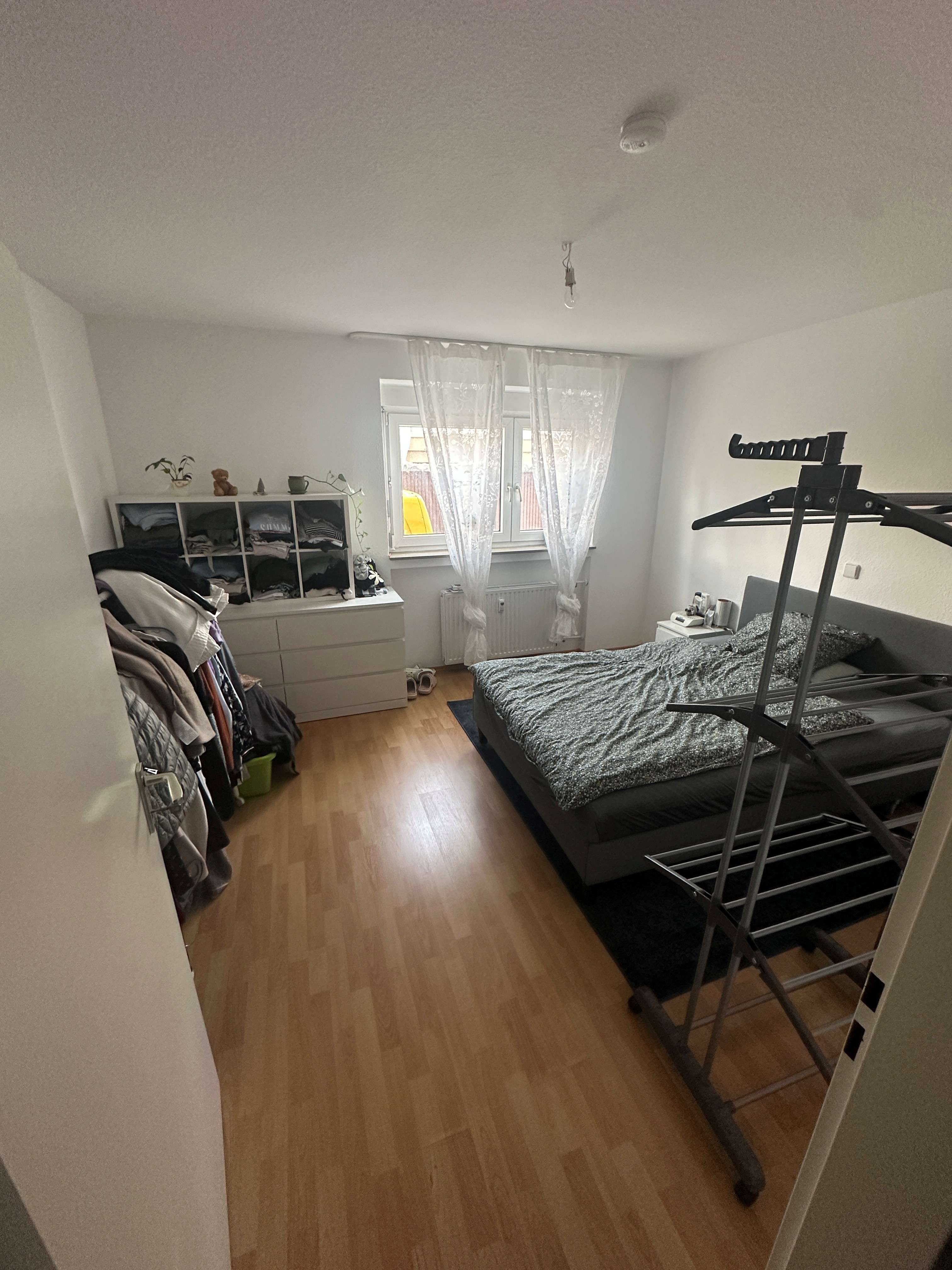 Immobilie in Freiberg am Neckar - 2-Zimmer Erdgeschosswohnung mit Balkon in Freiberg am Neckar - Bild 2