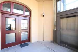 Exklusive Altbau-Etagenwohnung in historischer Stadtvilla im Zentrum vom Augsburg – Die vollständige Adresse der Immobilie erhältst du vom Anbieter., 86150 Bahnhofs-, Bismarckviertel, Augsburg – Vorschaubild 22