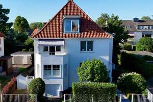 Wohnung gesucht? Warum nicht gleich ein ganzes Haus mit 3 Wohnungen in Hannover Bemerode