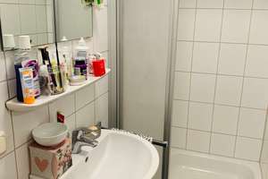 Für Studenten, schönes möbliertes 1-Zimmer Apartment !  Anfragen bitte nur per E-Mail – Katholischer Kirchenplatz 4, 91054 Altstadt, Erlangen – Vorschaubild 9