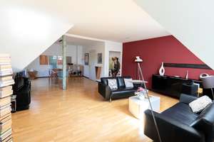Wohnen mit Villenflair – hochwertige Dachgeschosswohnung mit Balkon in Villingen – Die vollständige Adresse der Immobilie erhältst du vom Anbieter., 78050 Villingen, Villingen-Schwenningen – Vorschaubild 17