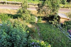 Doppelhaushälfte mit kleinem, eingezäuntem Garten und EBK in Neuenbürg - Nichtraucher bevorzugt - – Die vollständige Adresse der Immobilie erhältst du vom Anbieter., 75305 Neuenbürg – Vorschaubild 2