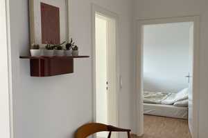 Traumhafte 2-Zimmer-Wohnung in erster Main-Reihe mit Festungsblick in zentraler Lage  – Karmelitenstraße 45, 97070 Würzburg – Vorschaubild 8