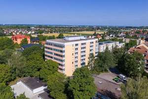 Frisch sanierte 3-ZKB mit tollem Grundriss, schönem Balkon und sanierter Tiefgarage - Provisionsfrei – Karlsbader Straße 41, 86169 Hammerschmiede, Augsburg – Vorschaubild 10