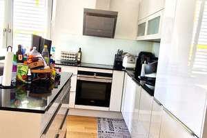 Moderne 3-Zimmer-Wohnung (80 m²) mit Balkon, Wintergarten & 2 Bädern in München-Lochhausen – Die vollständige Adresse der Immobilie erhältst du vom Anbieter., 81249 Lochhausen, München – Vorschaubild 2