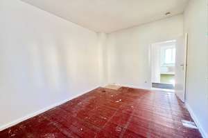 Charmante 2-Zimmer-Wohnung im 1. Obergeschoss mit Potenzial in gepflegtem Altbau – Olbersstraße 51G, 10589 Charlottenburg, Berlin – Vorschaubild 6