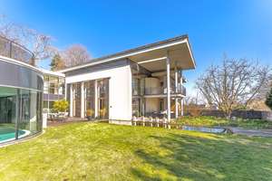 Repräsentativer Luxus und maximale Privatsphäre: Beeindruckende Villa am Mulang – Die vollständige Adresse der Immobilie erhältst du vom Anbieter., 34131 Bad Wilhelmshöhe, Kassel – Vorschaubild 38