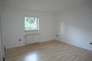 Familienhaus mit sonnigem 150 m² Garten-Hof,  Klimaanlage & PKW-Stellplatz – Erbenheimer Straße, 65191 Bierstadt, Wiesbaden – Vorschaubild 10
