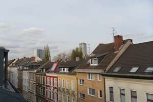 Vollvermietetes Mehrfamilienhaus mit Aufteilerpotenzial in Düsseldorf-Friedrichstadt
