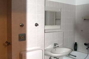 Sehr schöne, ruhige und gut geschnittene 2-Zimmer-Wohnung in gepflegter Eigentums-Wohnanlage – Joseph-Maria-Lutz_Anger 11, 81737 Neuperlach, München – Vorschaubild 6