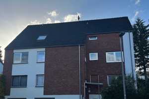 Aachen-Beverau: gepflegtes MFH in ruhiger Lage mit 5 WE - ca. 312 m² - Garten - Balkone - Garagen – Im Grüntal 48, 52066 Aachen – Vorschaubild 1