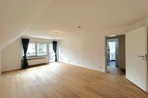 Renovierte 4 Zimmerwohnung mit hochwertiger Ausstattung! – Rosenweg 24, 30627 Misburg-Nord, Hannover – Vorschaubild 2