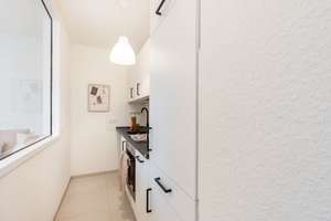 Bezugsfertige, energetisch modernisierte 2-Zimmer-Wohnung mit idealem Schnitt, Aufzug & TG – 50825 Neuehrenfeld, Köln – Vorschaubild 11