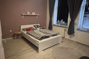Gepflegtes Dreifamilienhaus mit historischem Charme in ruhiger Wohnlage. – Die vollständige Adresse der Immobilie erhältst du vom Anbieter., 47137 Mittelmeiderich, Duisburg – Vorschaubild 16