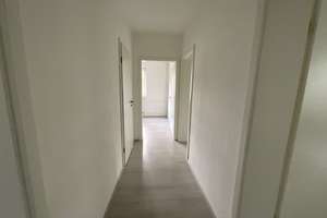 Einziehen und wohlfühlen! 3 Zimmer Wohnung mit Balkon – Eppmannsweg 54, 45896 Hassel, Gelsenkirchen – Vorschaubild 2
