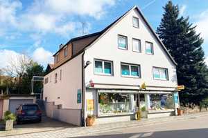 Wohn- und Geschäftshaus: großzügiges Wohnen auf 3 Etagen möglich!  – Rems-Murr-Kreis – Vorschaubild 1
