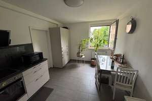 HELLE, ATTRAKTIVE 3-ZIMMER WOHNUNG, KÜCHE UND TIEFGARAGENSTELLPLATZ. DIREKT VON EIGENTÜMER – Kleinreuther Weg 76, 90408 Uhlandstraße, Nürnberg – Vorschaubild 6