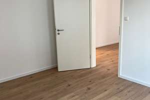 Vollständig sanierte 2-Zi Wohnung in zentraler Lage Nähe Zeil