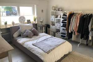 Modernisierte Einzimmerwohnung Wohnung mit EBK in Uninähe – Die vollständige Adresse der Immobilie erhältst du vom Anbieter., 70569 Dachswald, Stuttgart – Vorschaubild 3