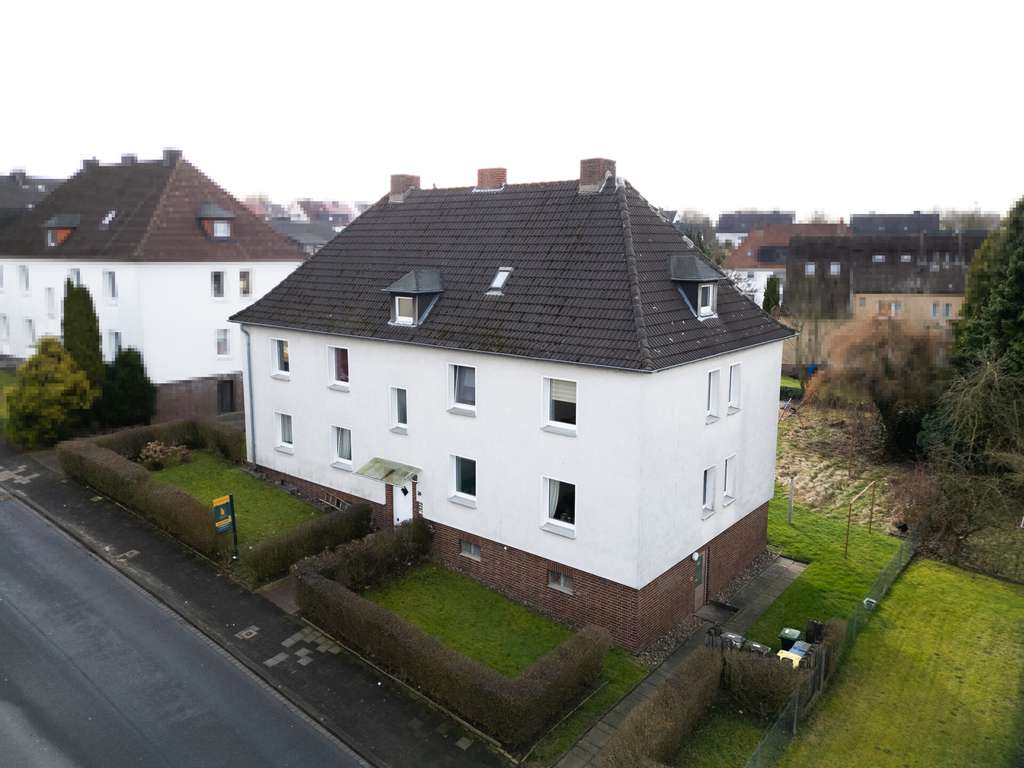 Immobilie in Herford - Investmentchance in Herford: MFH mit Mietsteigerungspotenzial & Entwicklungsperspektive - Bild 1