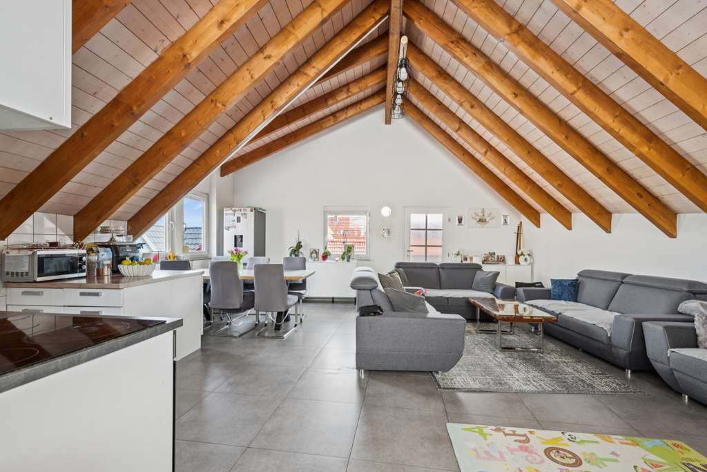 Immobilie in Mutterstadt - Großzügiges Wohnen als Investment: 4 Einheiten inkl. Maisonette - Bild 1