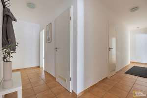 Bremen – Schwachhausen | Optimal geschnittene 4-Zimmer-Wohnung in begehrter Lage – Die vollständige Adresse der Immobilie erhältst du vom Anbieter., 28211 Radio Bremen, Bremen – Vorschaubild 9