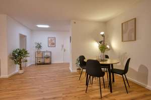 Renoviert und sofort bezugsbereit: 2-Zimmer-Wohnung mit Fahrstuhl, Balkon und Blick ins Grüne – Die vollständige Adresse der Immobilie erhältst du vom Anbieter., 53179 Lannesdorf, Bonn – Vorschaubild 8