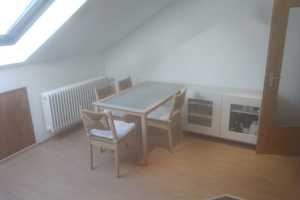 Freundliche 2-Zimmer-DG-Wohnung mit gehobener Innenausstattung in Plankstadt – Berliner Straße 20a, 68723 Rhein-Neckar-Kreis – Vorschaubild 4