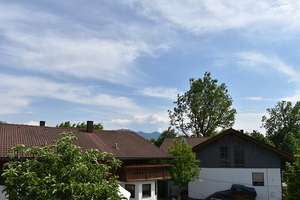 Ideal zum Wohnen und Arbeiten - Gemütliches Zuhause mit Pool für 2 Familien in Stephanskirchen – Die vollständige Adresse der Immobilie erhältst du vom Anbieter., 83071 Stephanskirchen – Vorschaubild 4