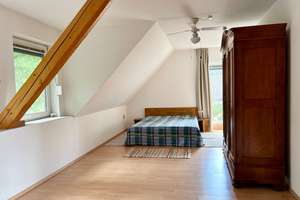 Freistehendes Einfamilienhaus mit Südterrasse und Garage in begehrter Wohnlage von Berlin-Mariendorf – 12107 Mariendorf, Berlin – Vorschaubild 14