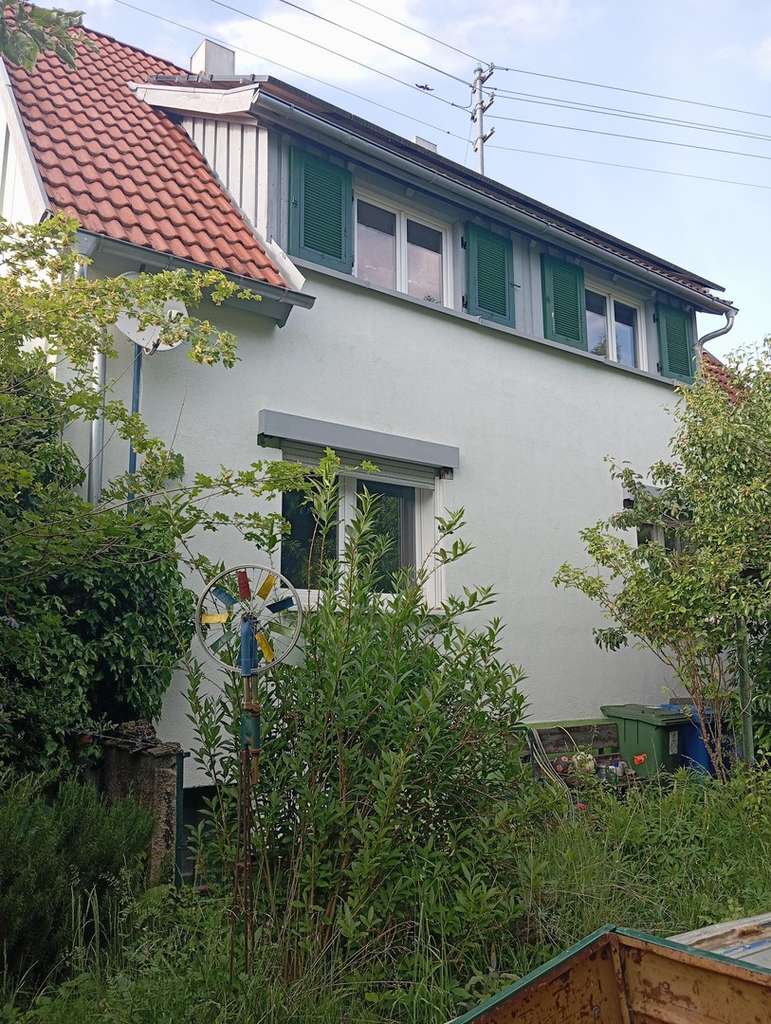 Immobilie in Brackenheim - Energetisch saniertes Haus mit Garten und Garage - Bild 3