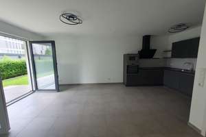 Moderne 2-Zimmer-Wohnung mit West-Garten & Carport direkt am Lenkwerk – Leibnizstraße 12, 33609 Mitte, Bielefeld – Vorschaubild 3