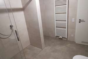 Zuhause mit moderner Einrichtung und Terasse in Kirchheim – Maikäferstraße 4a, 85551 Kirchheim bei München – Vorschaubild 6