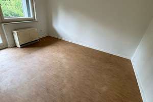 2-Zimmer-Wohnung in Kassel-Oberzwehren – ideal für Studenten & Berufstätige – Heinrich-Pierson-Str. 34, 34132 Oberzwehren, Kassel – Vorschaubild 1