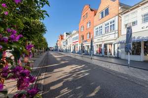 Sichere Kapitalanlage mit Perspektive – Haus mit bis zu 4 Wohneinheiten & Garten – Die vollständige Adresse der Immobilie erhältst du vom Anbieter., 23570 Travemünde, Lübeck – Vorschaubild 42