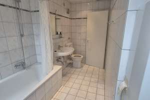 Gepflegte 2,5-Zimmer Dachgeschosswohnung in Elberfeld – Lucasstraße 17, 42107 Elberfeld, Wuppertal – Vorschaubild 9