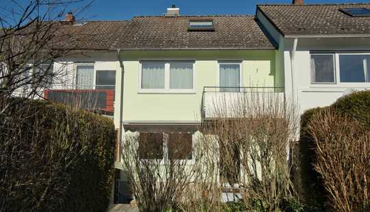 Bild von Ansprechendes 4 1/2-Zimmer-Reihenhaus in gefragter Lage in Dreieich-Sprendlingen