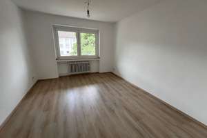 Helle 2 Zi.-Whng.- weisses Duschbad mit Fenster und Balkon - Duisburg Rheinhausen – Richard-Wagner-Straße 15, 47226 Rheinhausen-Mitte, Duisburg – Vorschaubild 4