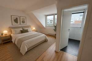 Zentral gelegen: Gemütliche und helle Dachgeschosswohnung – 40217 Friedrichstadt, Düsseldorf – Vorschaubild 4